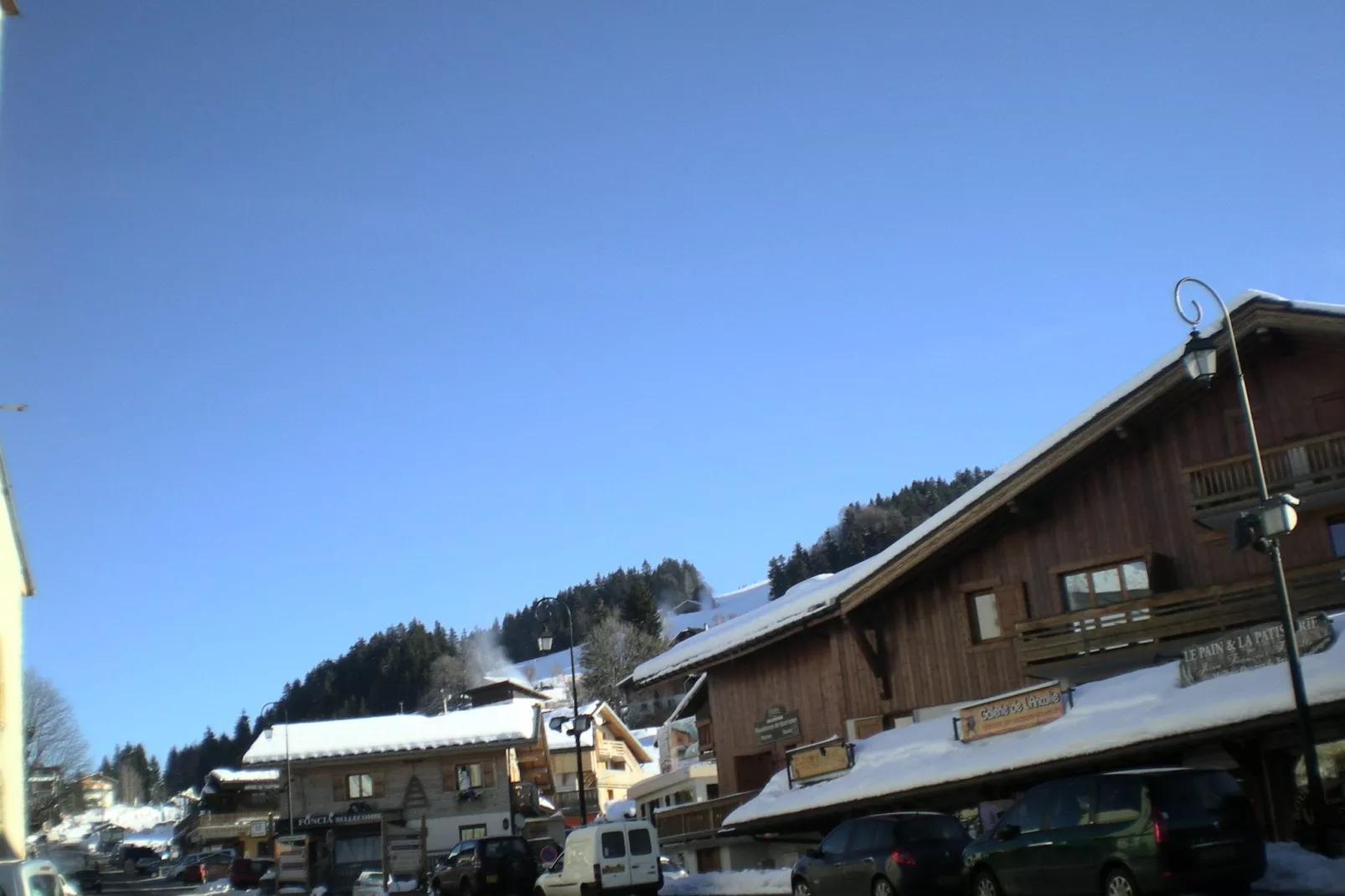 Résidence Le Village 3-Area winter 1km