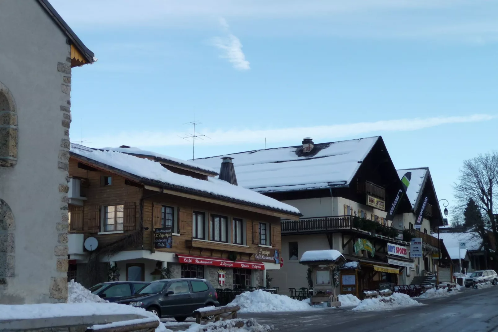 Résidence Le Village 3-Area winter 1km