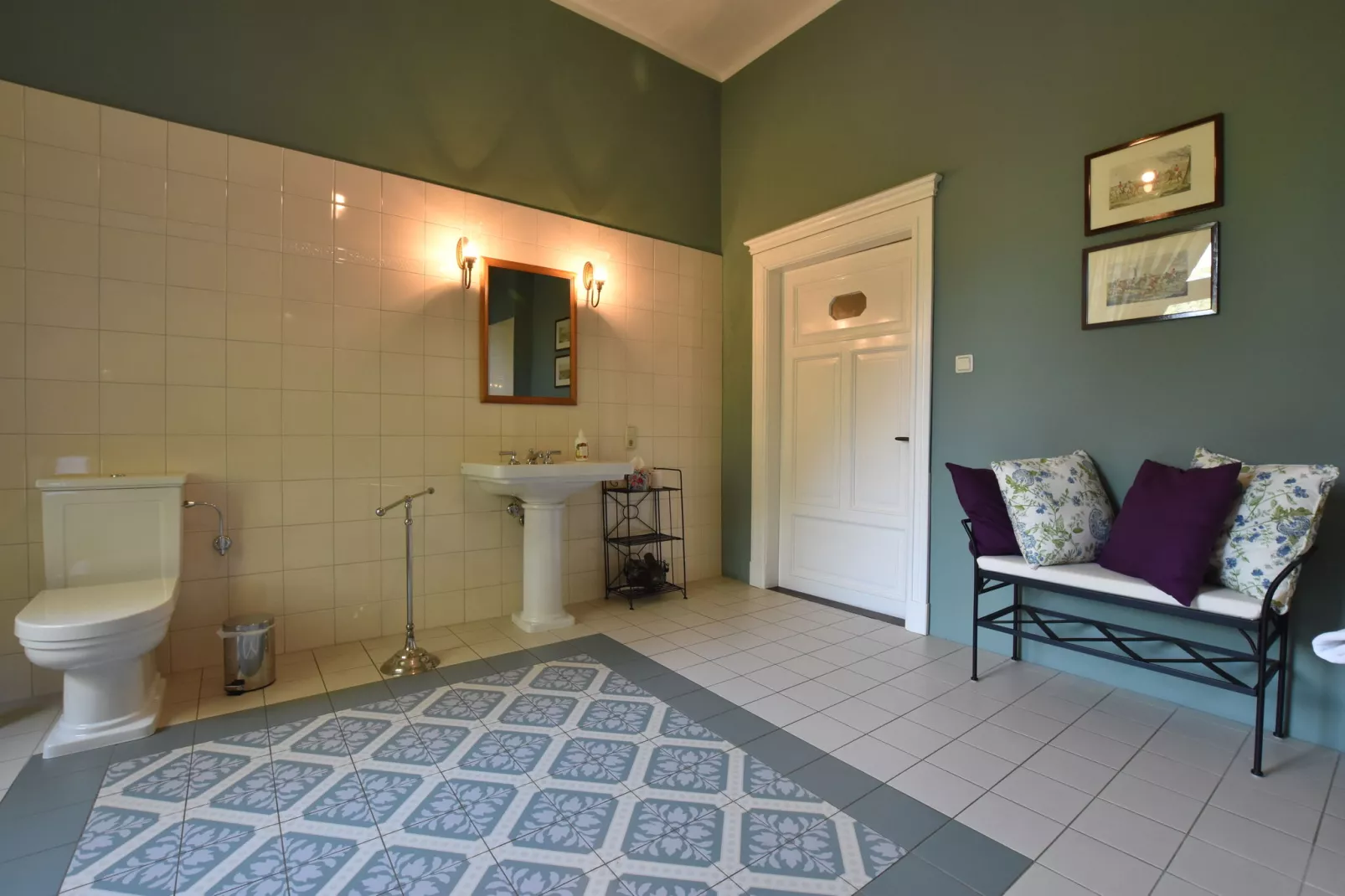 Beletage bei Gerdshagen-Bathroom