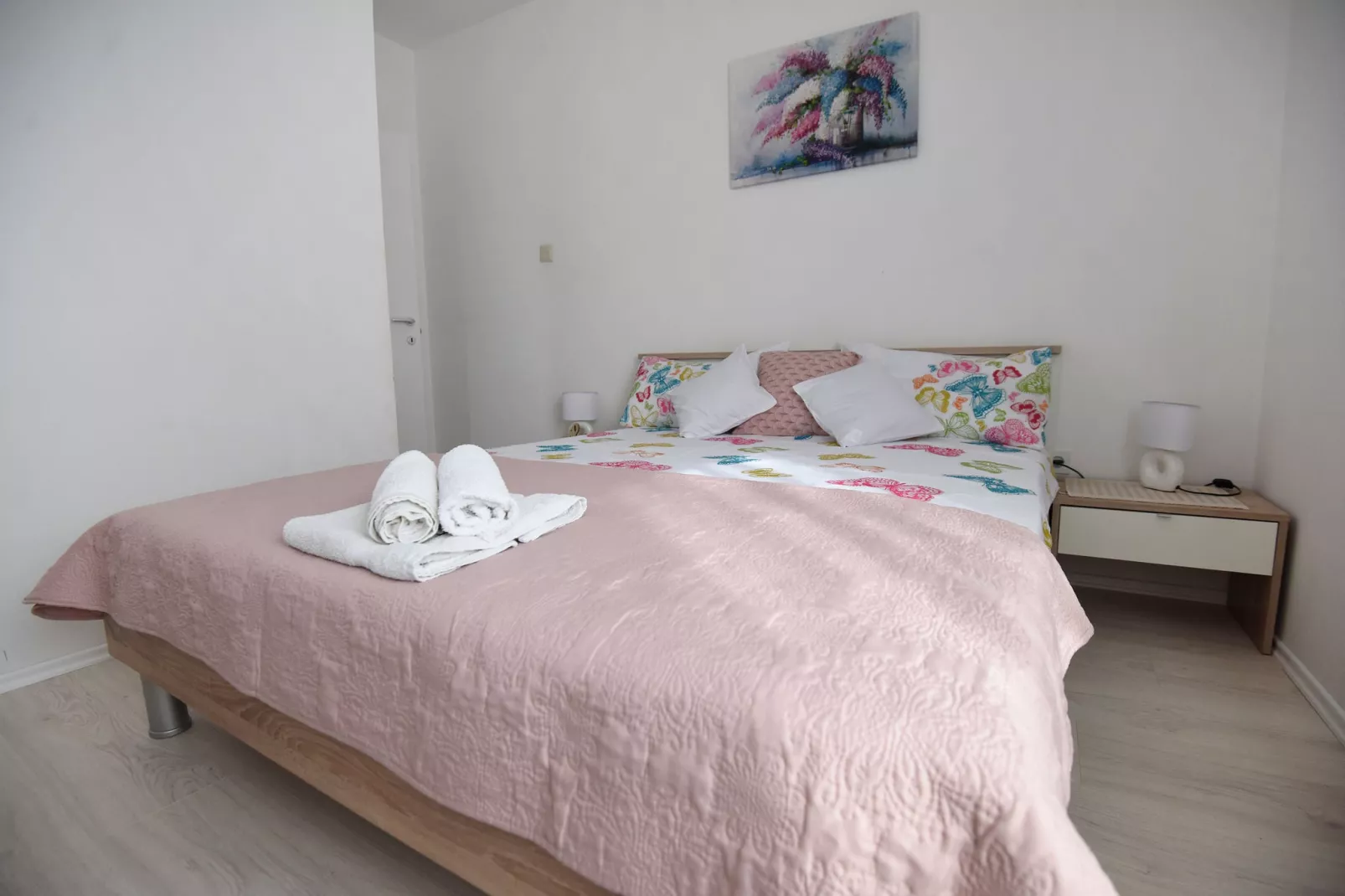 Beach front accomodation for 10-Chambre