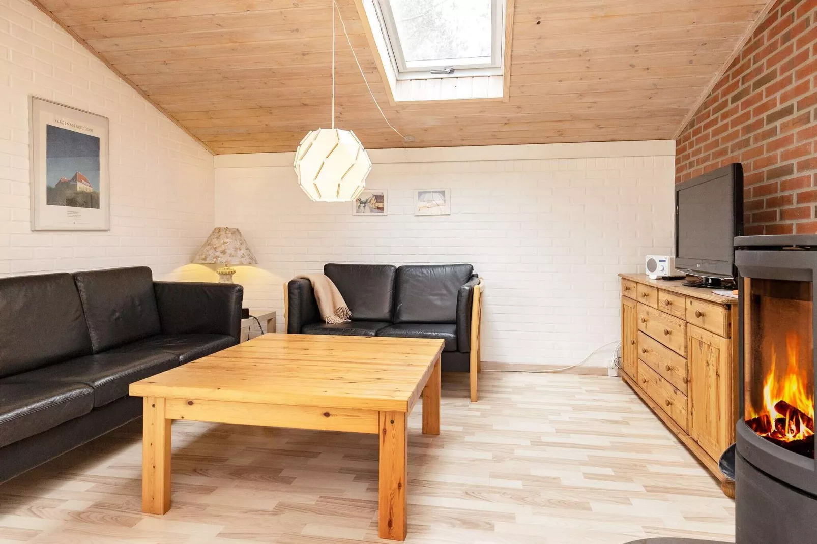 8 person holiday home in Ålbæk