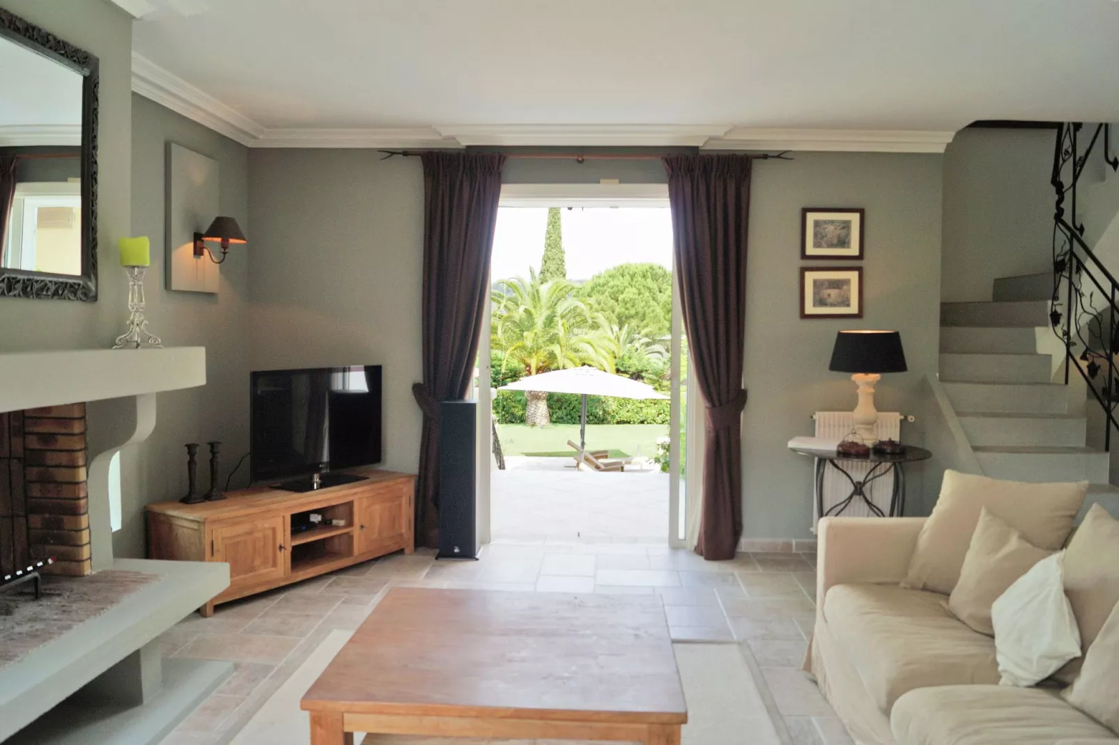 Villa Mougins-Living room