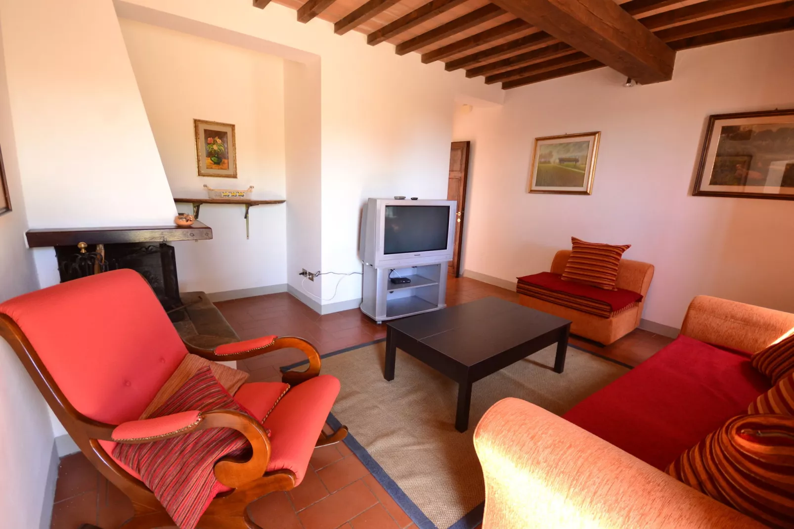 Villa dei Tarocchi-Living room