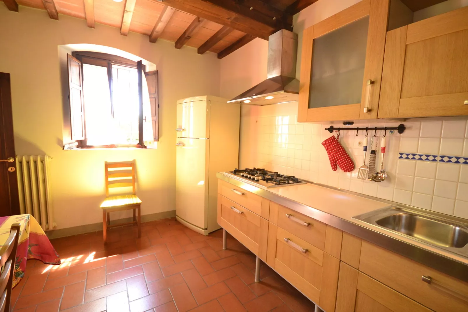 Villa dei Tarocchi-Kitchen