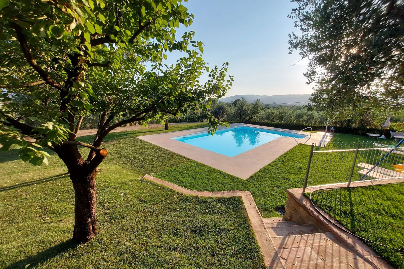Villa dei Tarocchi-Pool