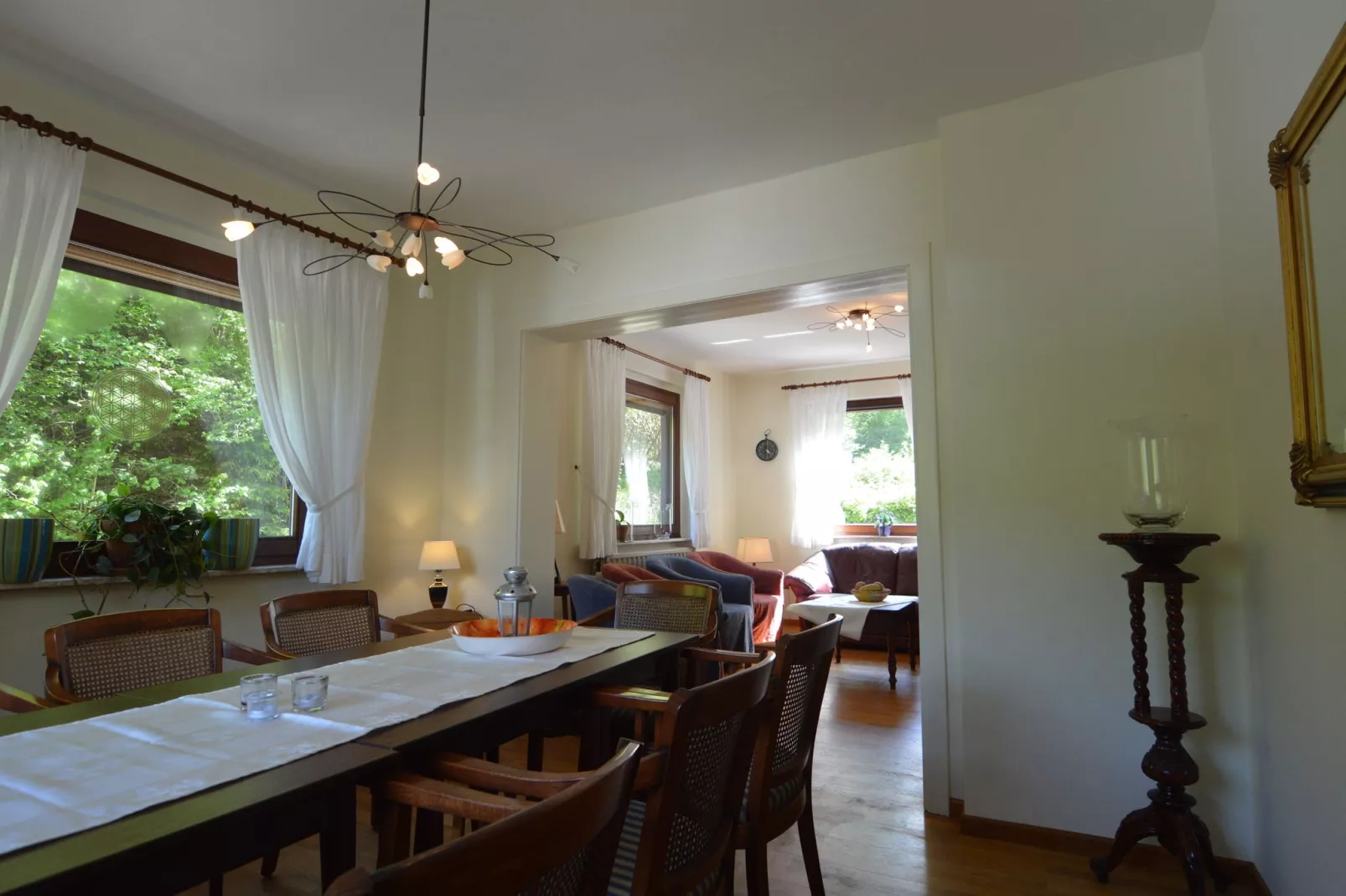 Am Grünen Wald-Living room