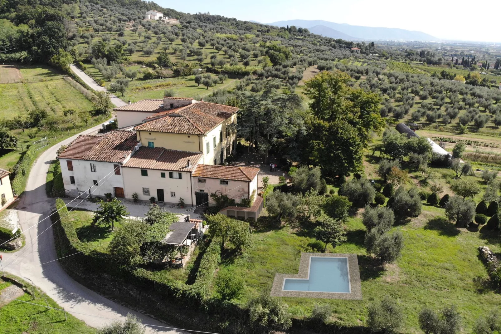 Villa dei Tarocchi-Exterior summer