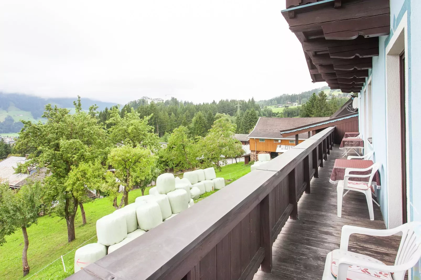 Oberkranzhof xl-Terrace balcony