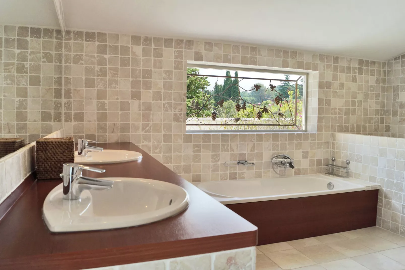 Villa Mougins-Bathroom