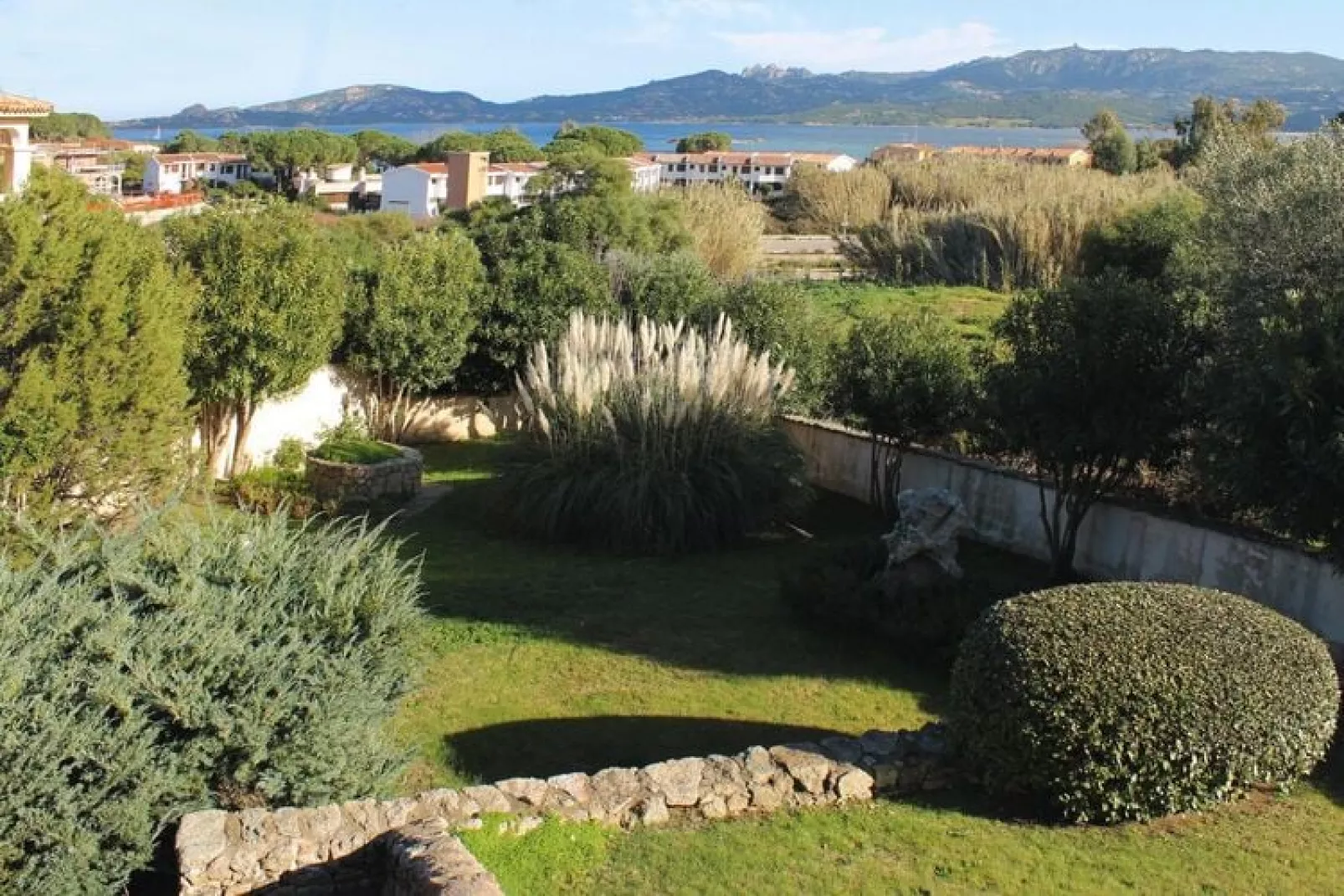 Studio Cannigione - Type Mono La Costa Mare-Gardens summer