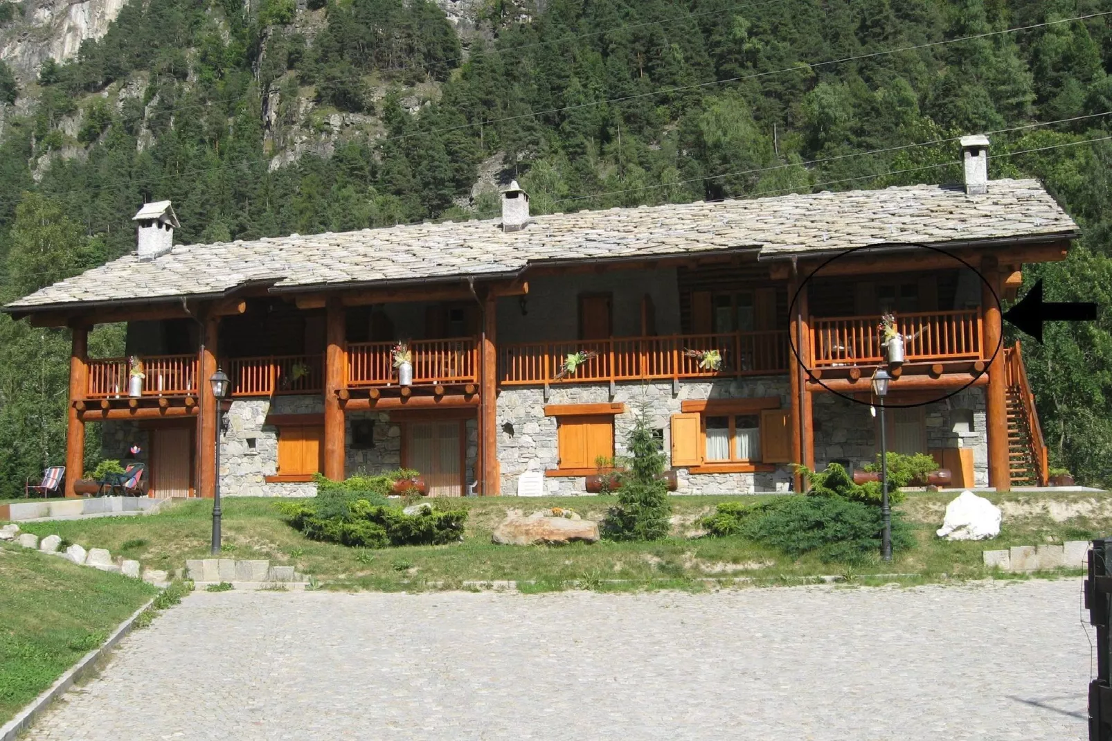 GrBe Trilo-Exterior summer