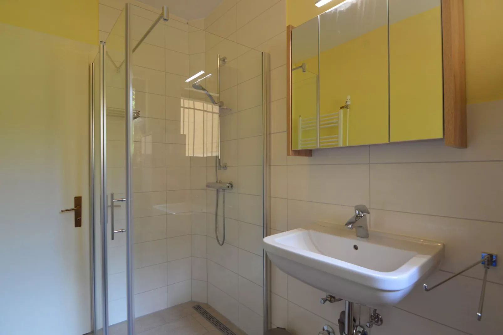 Am Grünen Wald-Bathroom