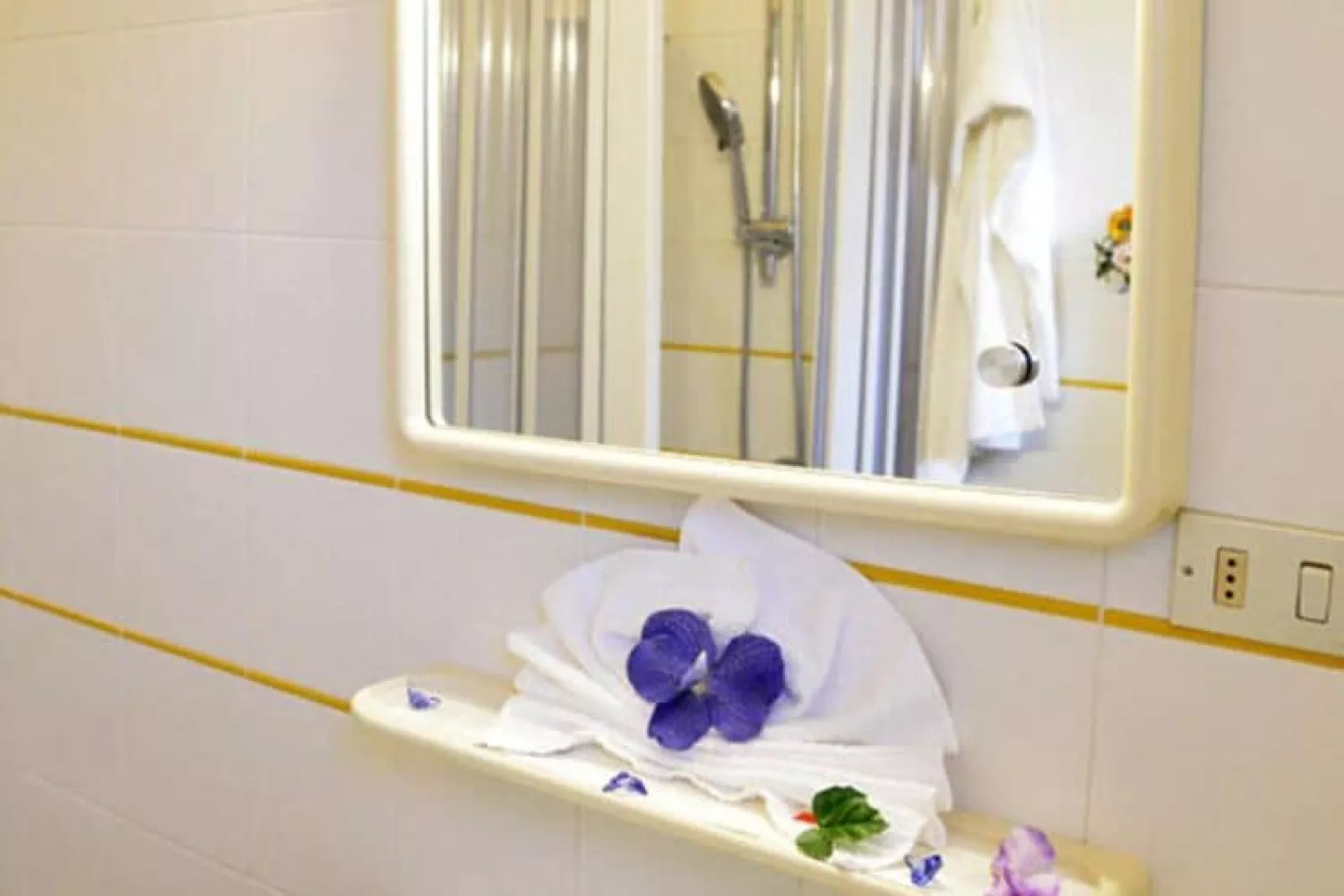 Studio Cannigione - Type Mono La Costa Mare-Bathroom