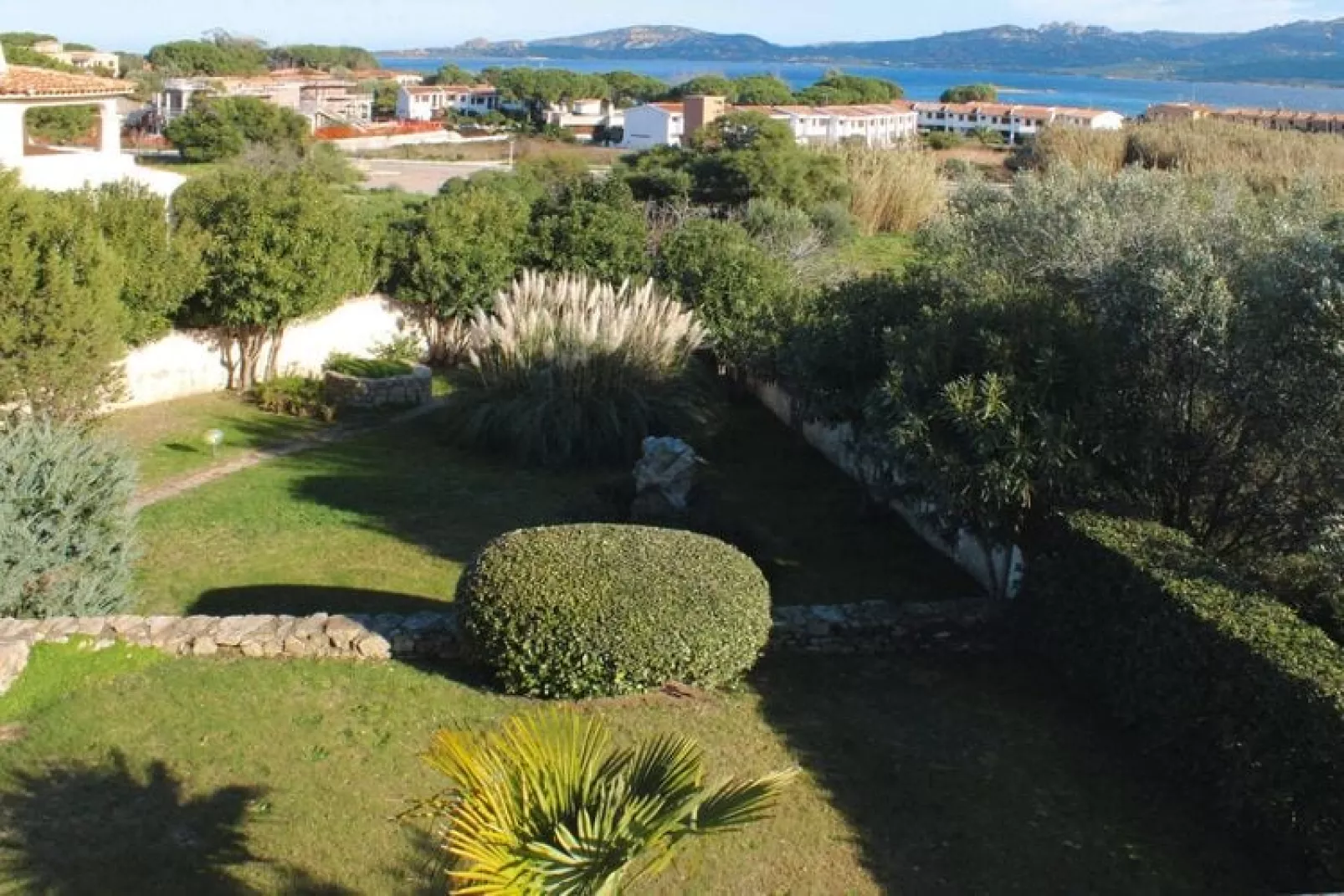 Studio Cannigione - Type Mono La Costa Mare-Gardens summer