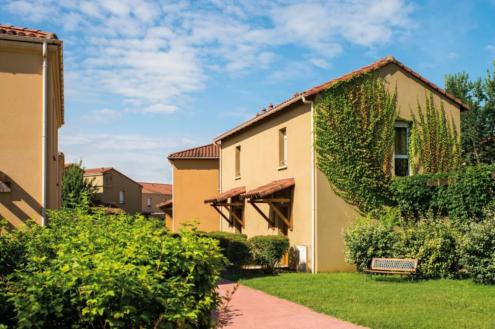 Résidence Le Clos des Vignes 1-Exterior summer