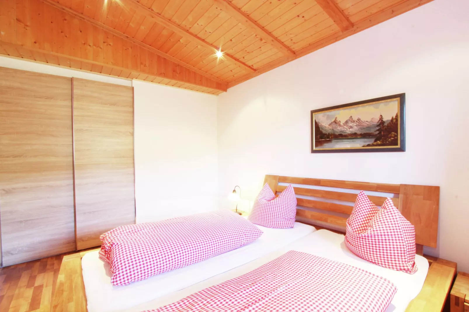 Chalet Niederndorferberg-Bedroom
