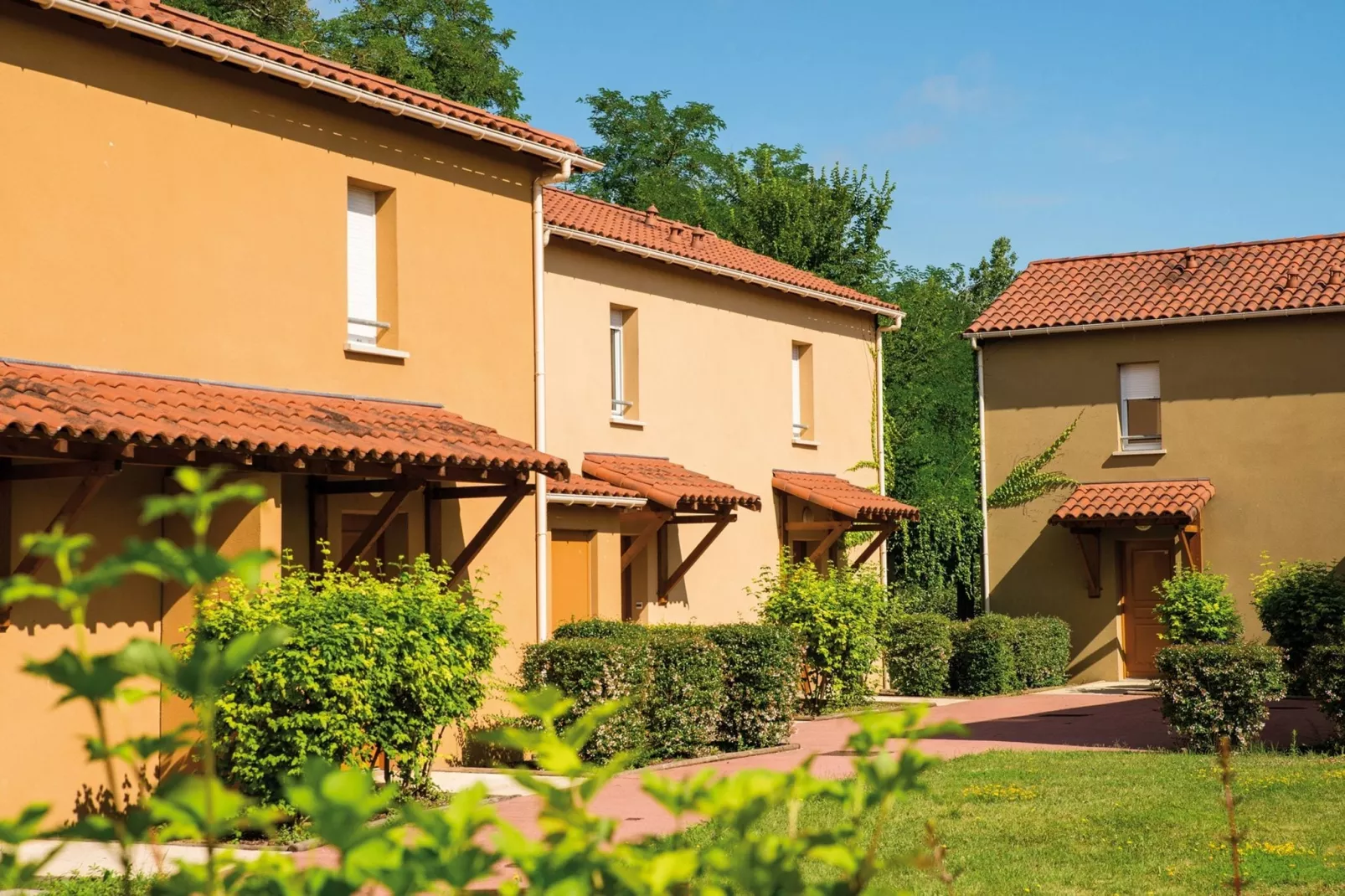 Résidence Le Clos des Vignes 2-Exterior summer