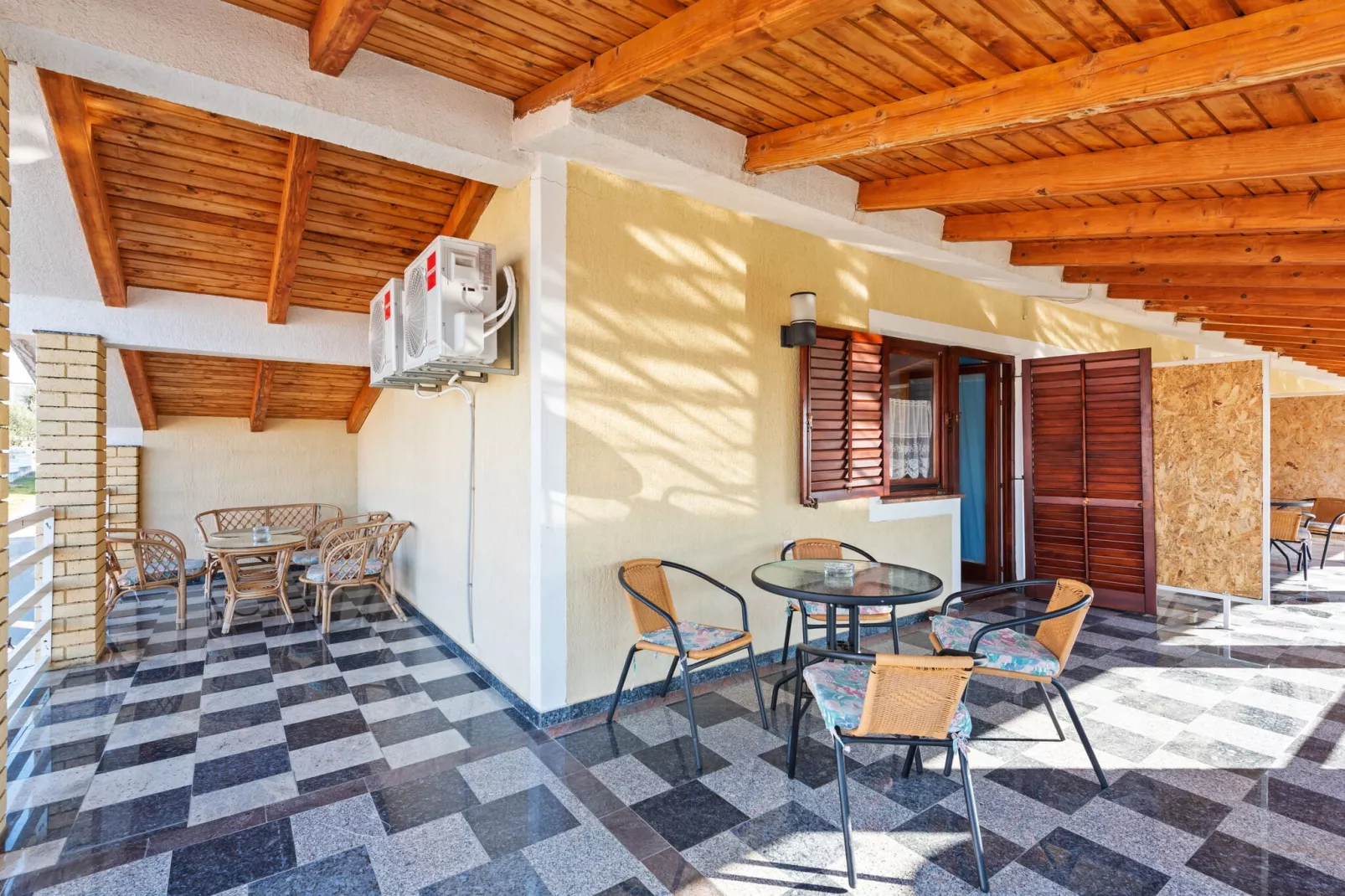 Lovely apartment Katarina-Terrassenbalkon