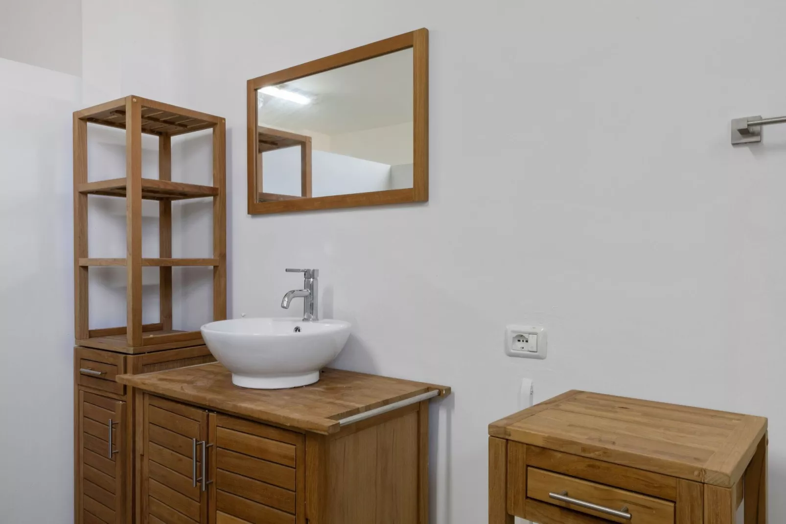 Pool Villa Torre San Giovanni-Bathroom