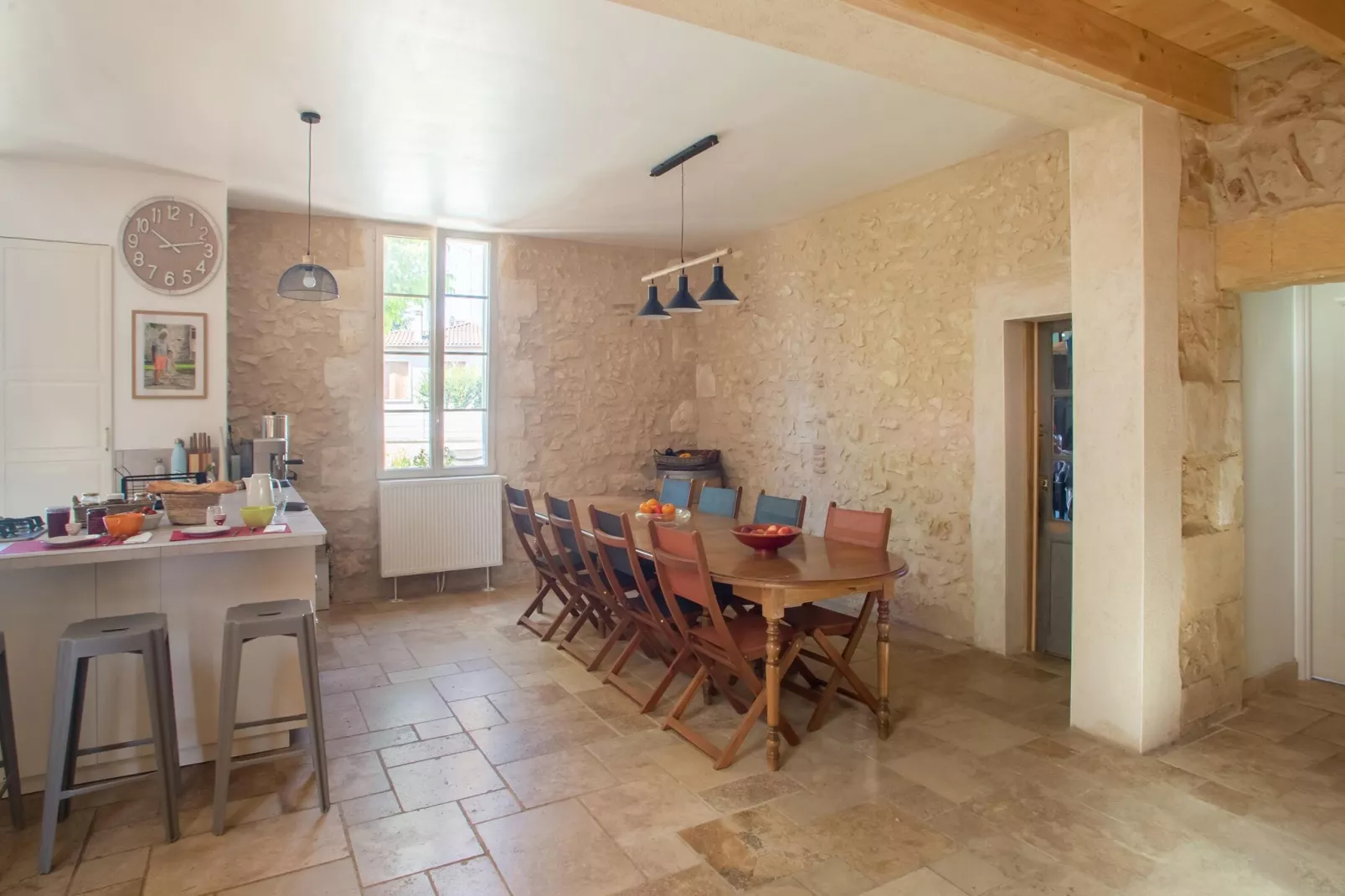 Maison Pool-Dining room