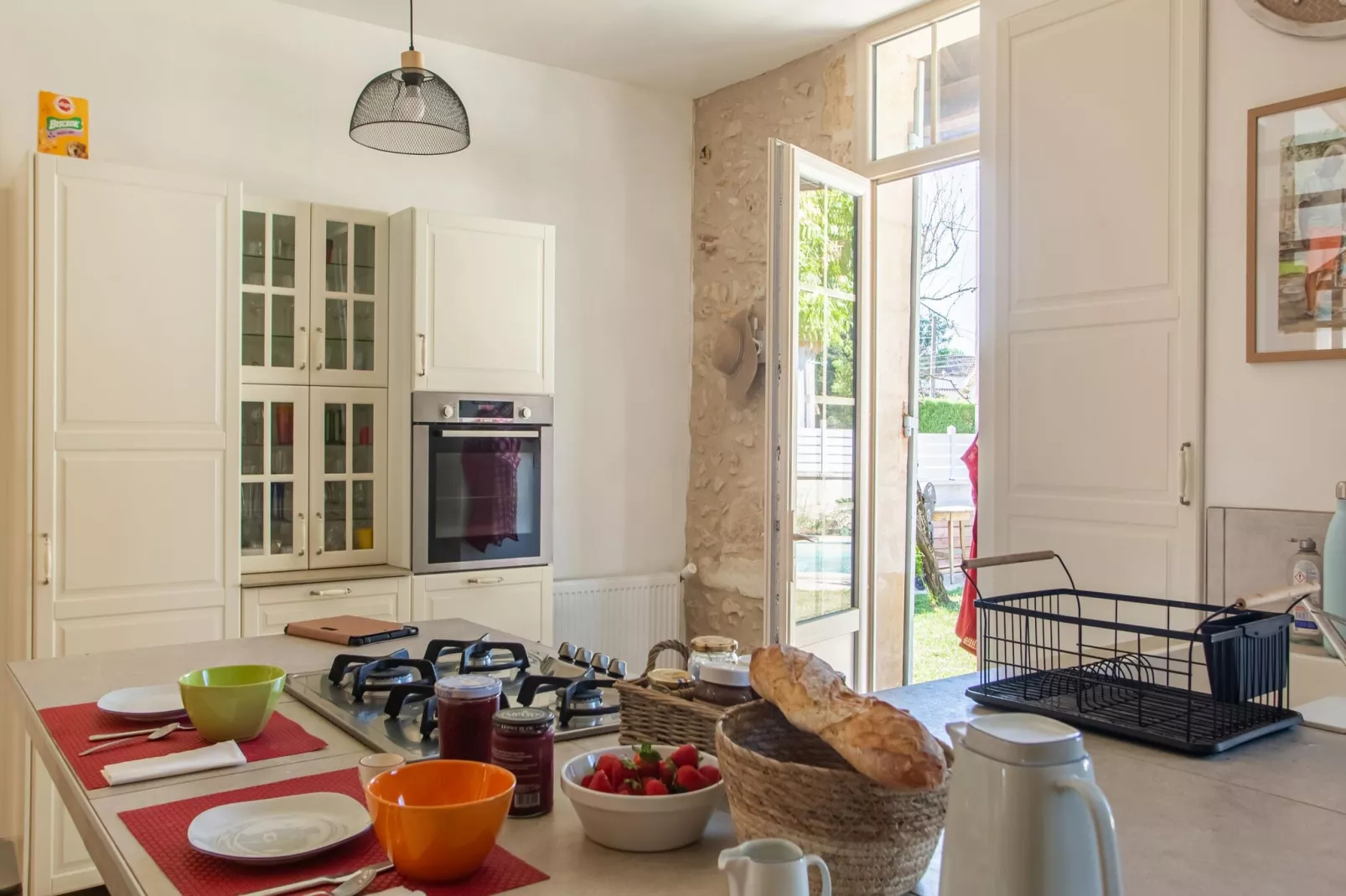 Maison Pool-Kitchen