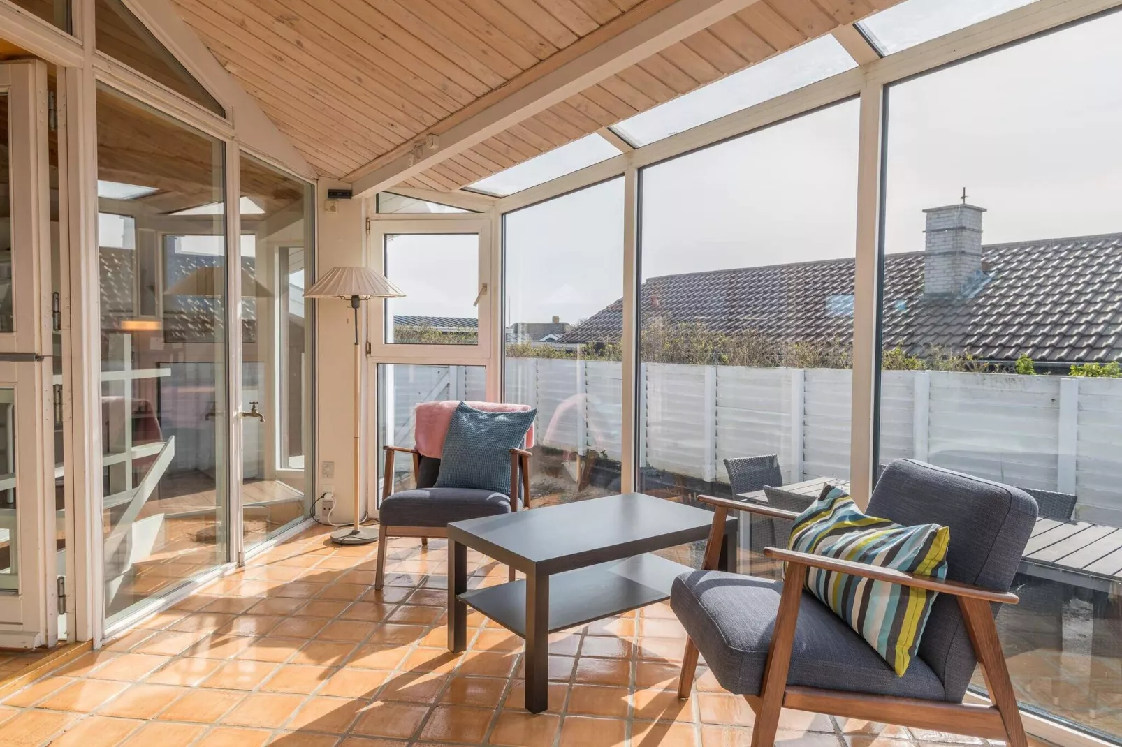 Seaside Charm with Spa and Sauna-By Traum-Indoor