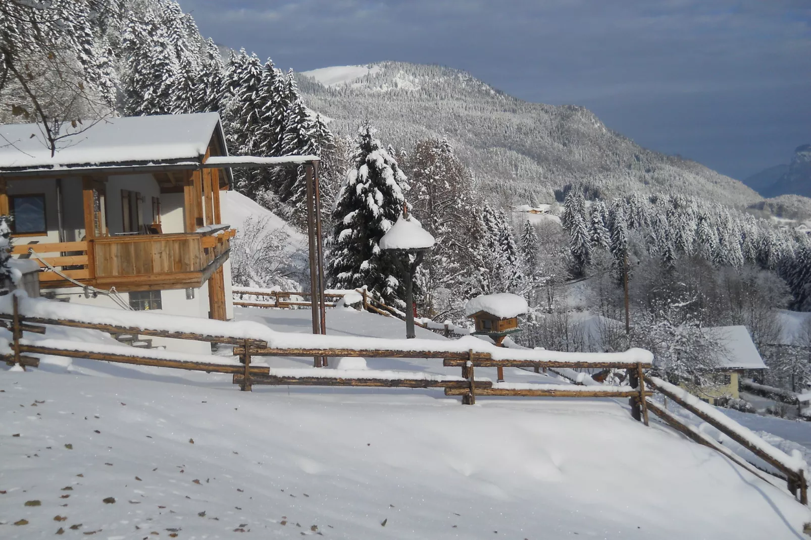 Chalet Niederndorferberg-Exterior in winter