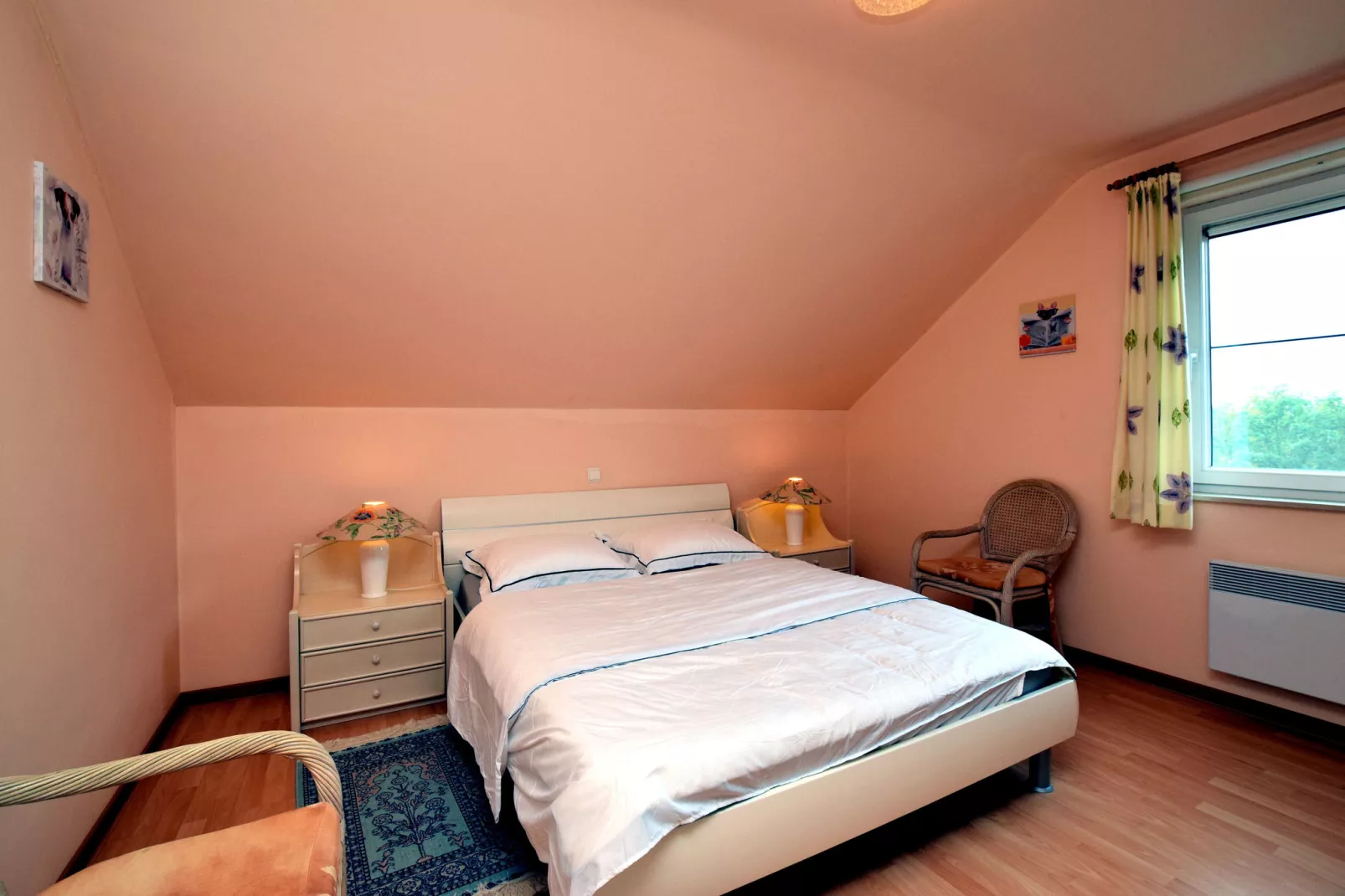 L'Orchidée-Bedroom