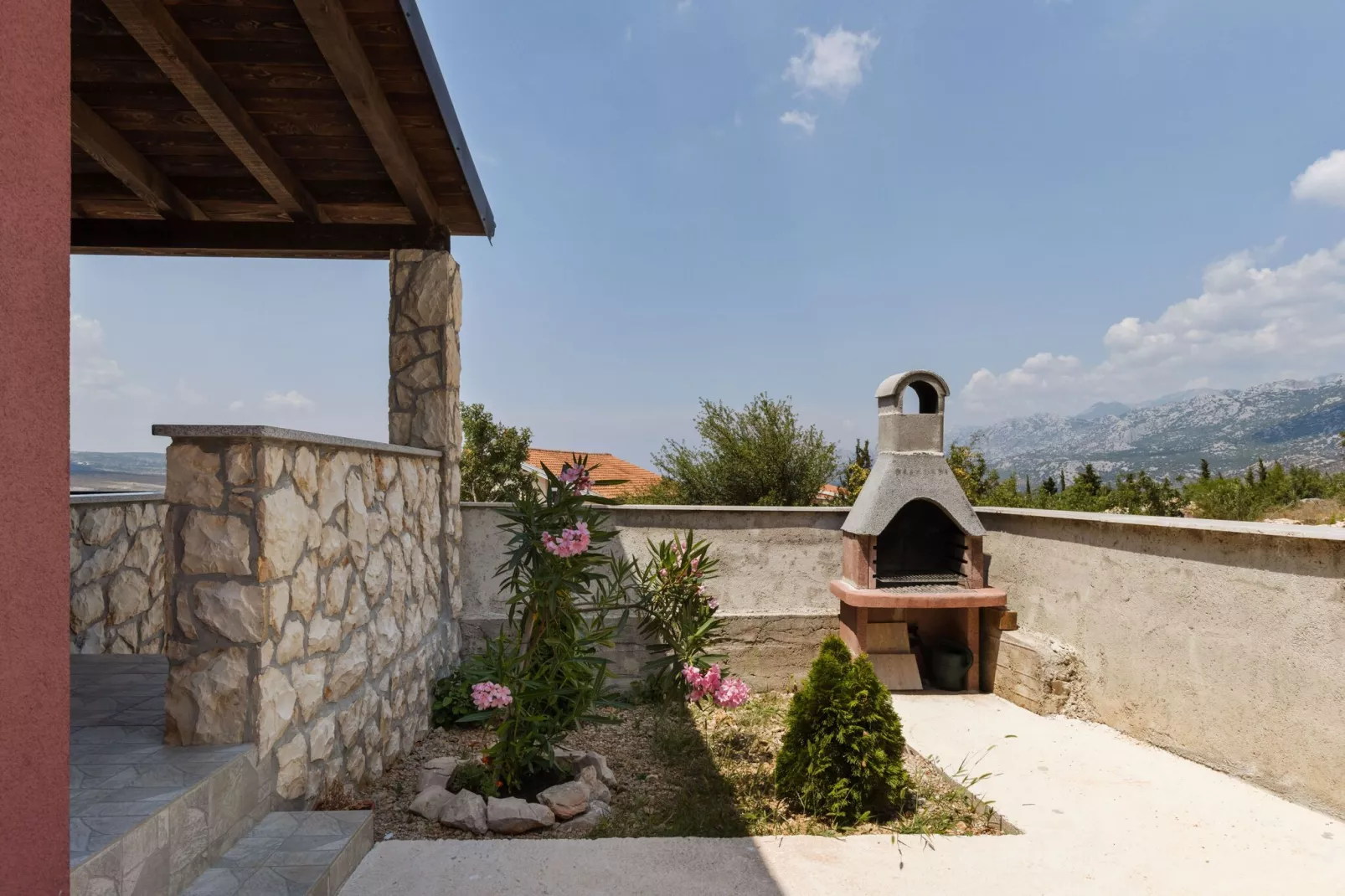 Holiday home Rovanjska-Gardens summer