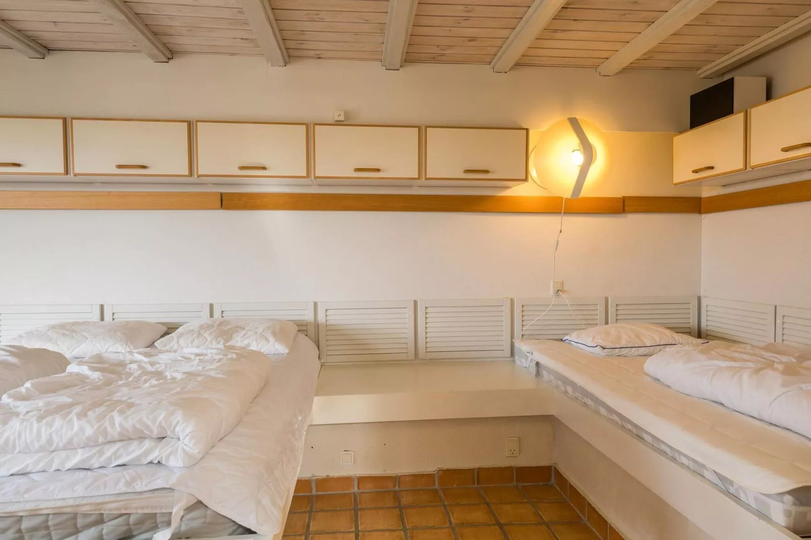 Seaside Charm with Spa and Sauna-By Traum-Indoor