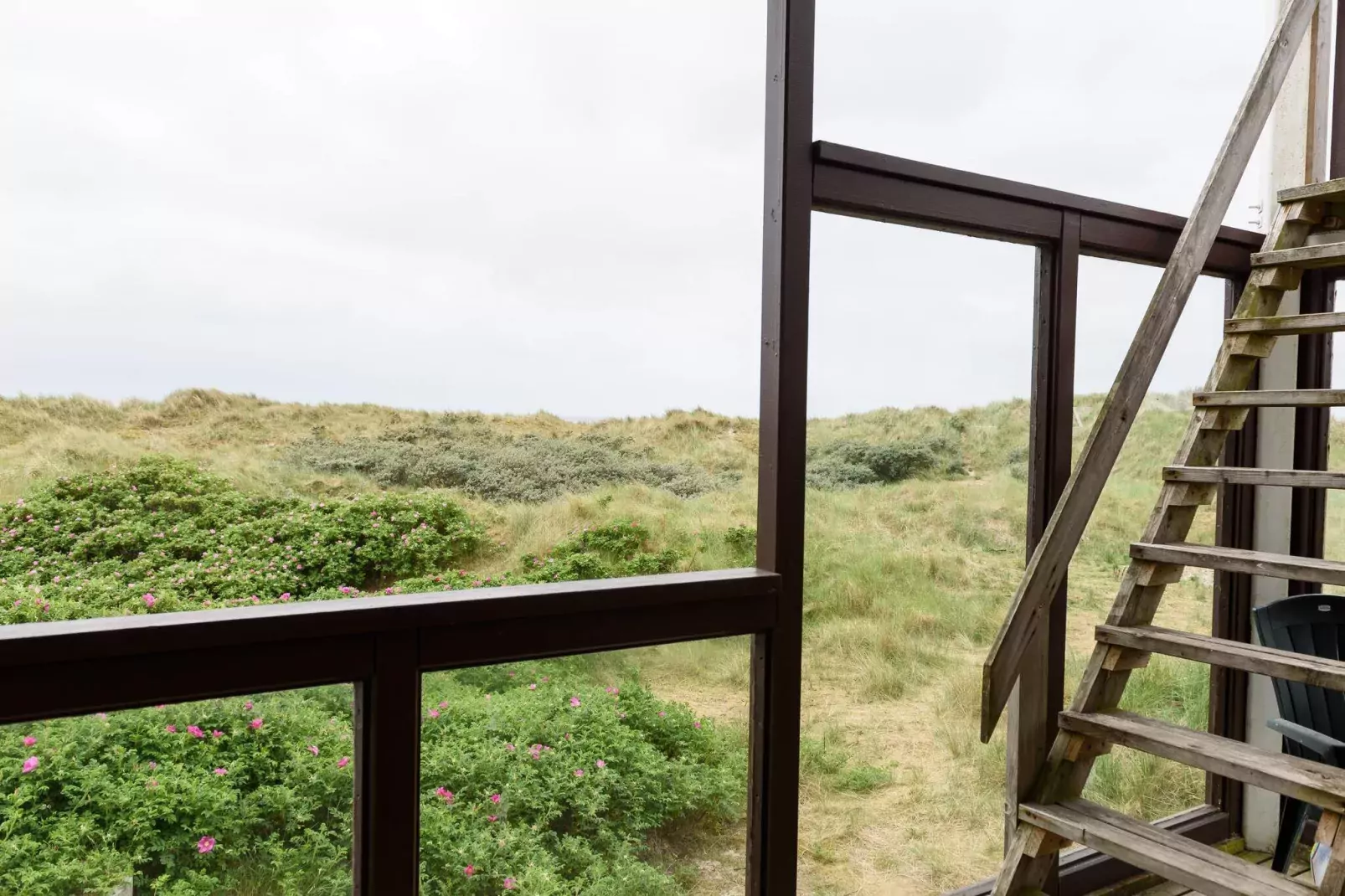 Seaside Charm with Spa and Sauna-By Traum-Indoor