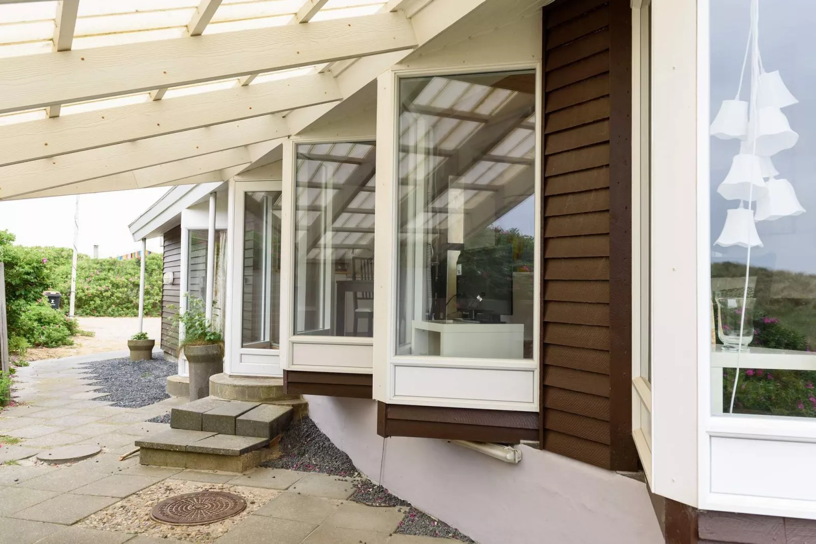 Seaside Charm with Spa and Sauna-By Traum-Indoor