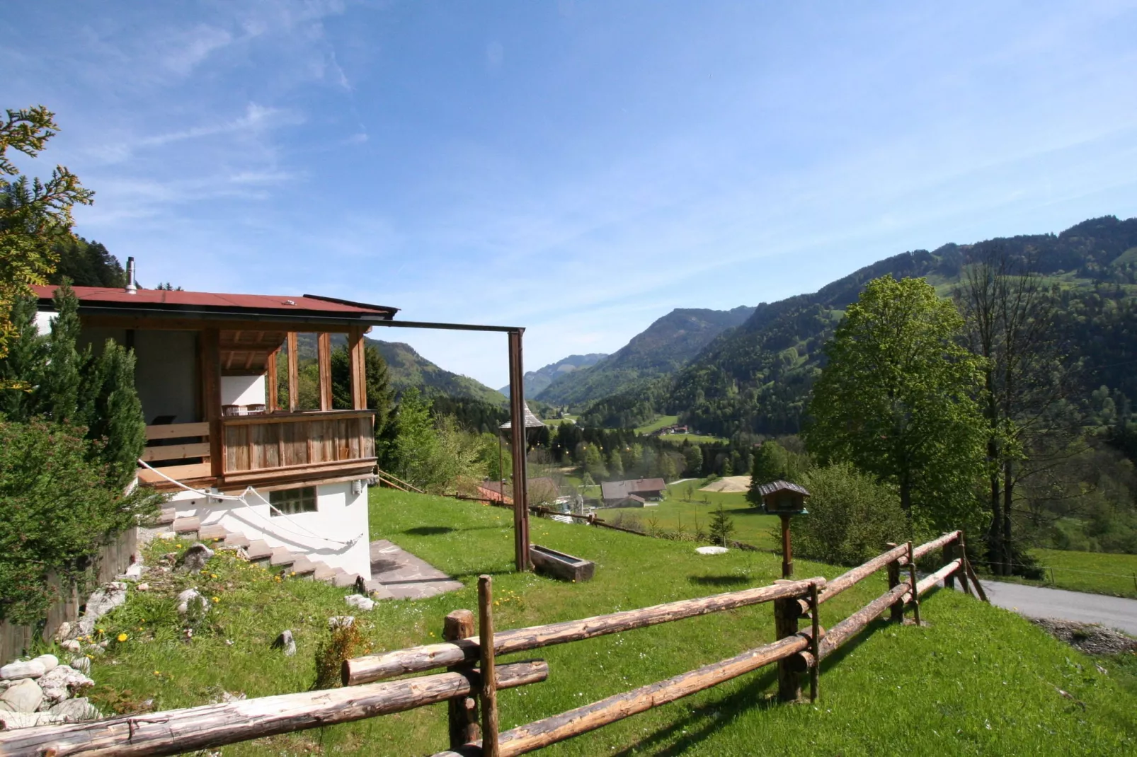 Chalet Niederndorferberg-View in summer