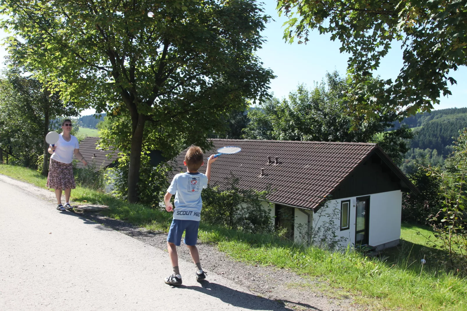 Eifelpark Kronenburger See 1-Areas summer 1km