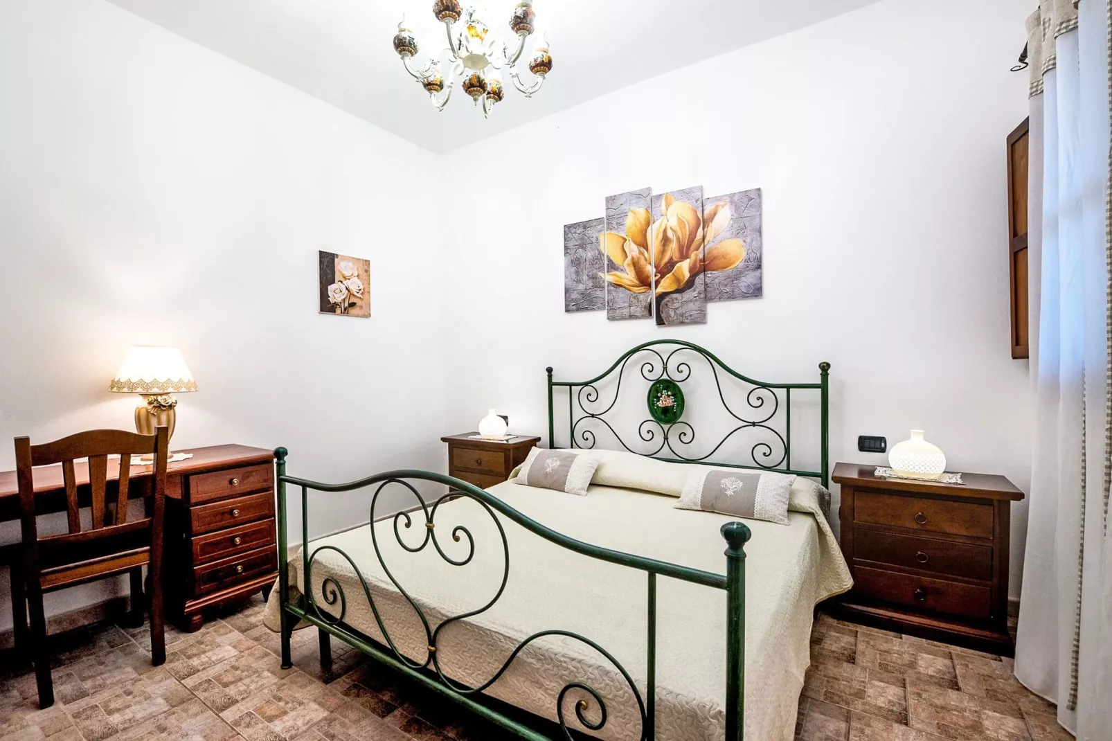 Villa Barone Guest House-Schlafzimmer