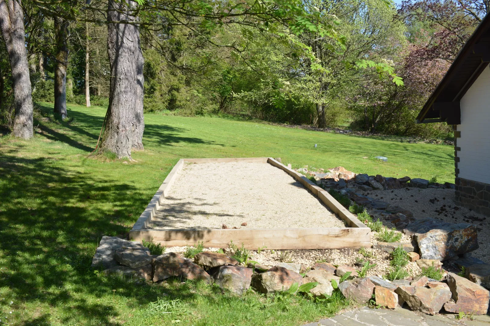 Le Monthouet-Gardens summer