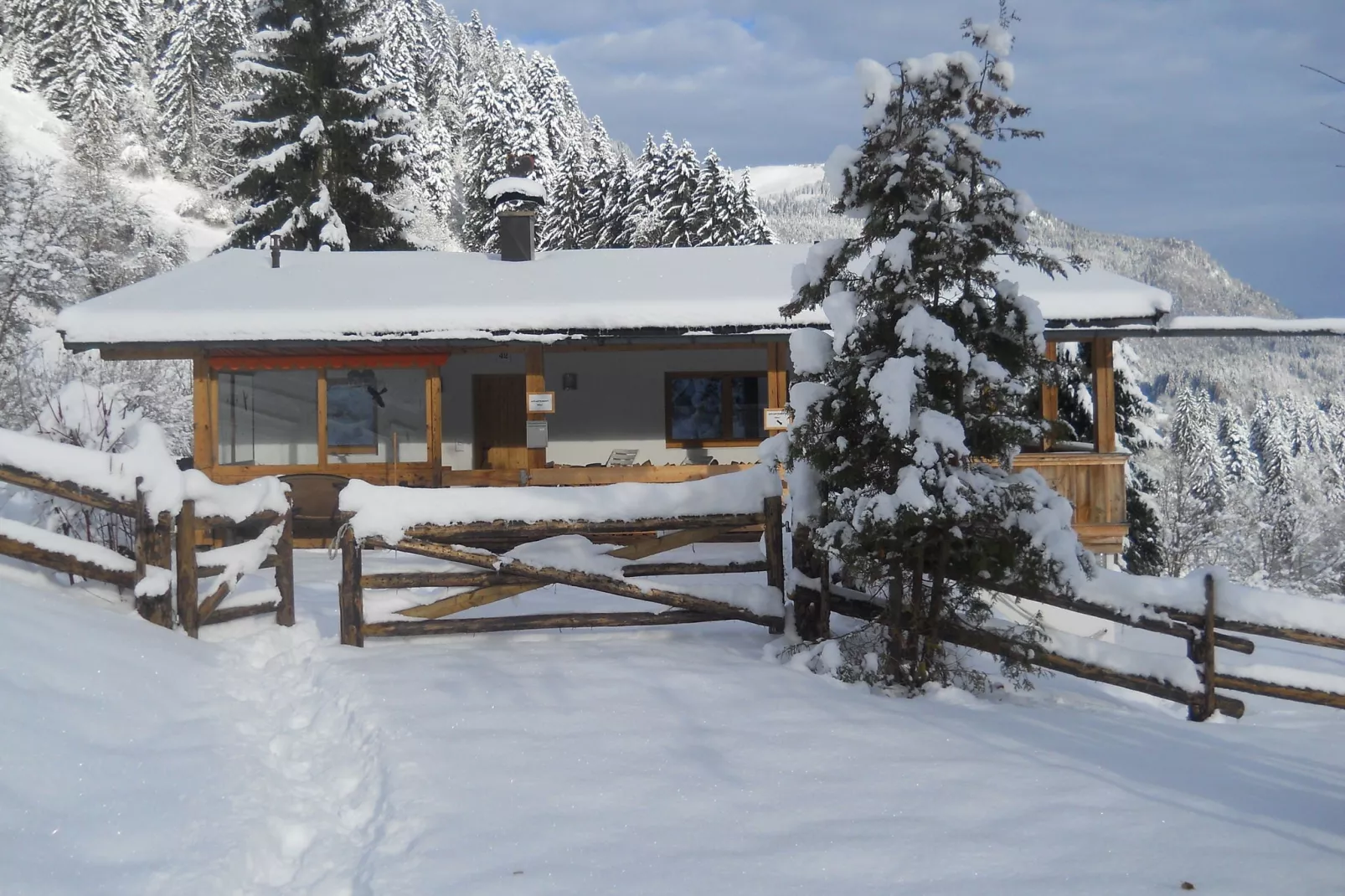 Chalet Niederndorferberg 1-Exterior winter