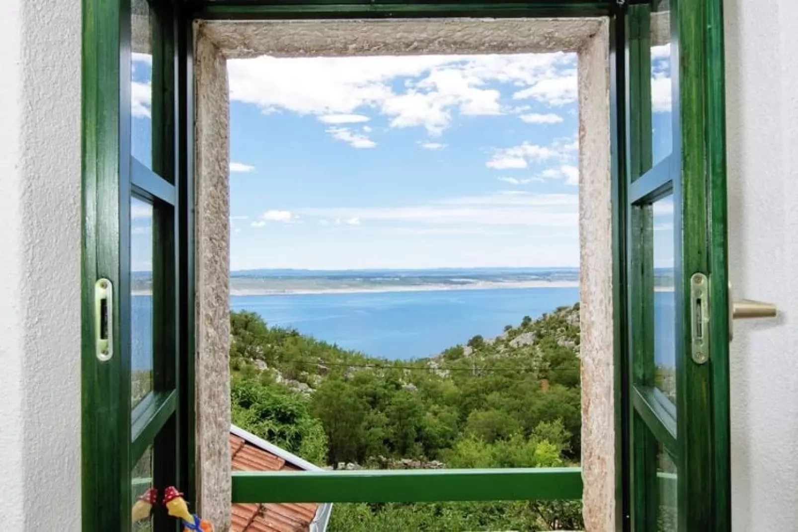 Stone house Dobroselo-View summer