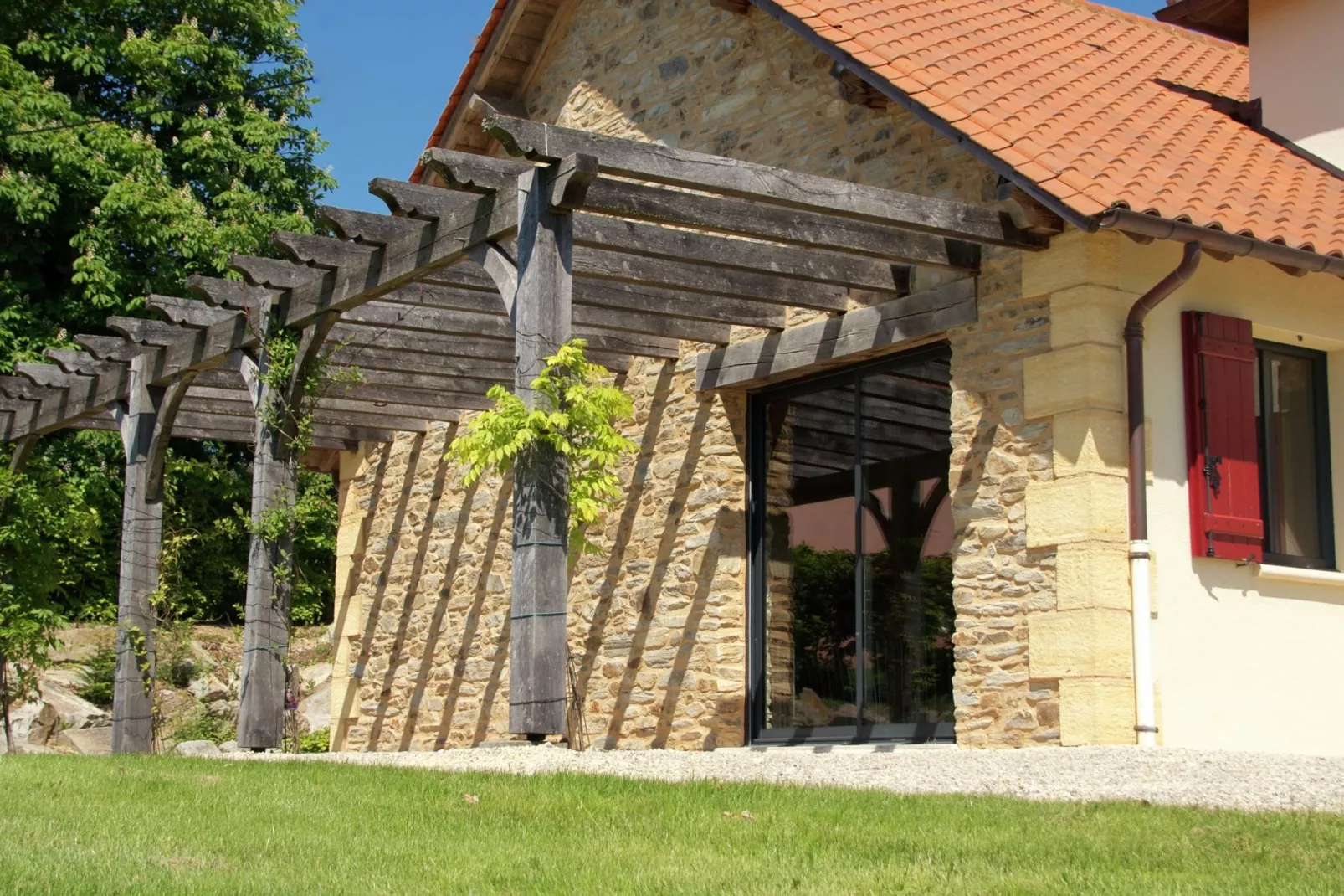 La Petite Tour-Gardens summer