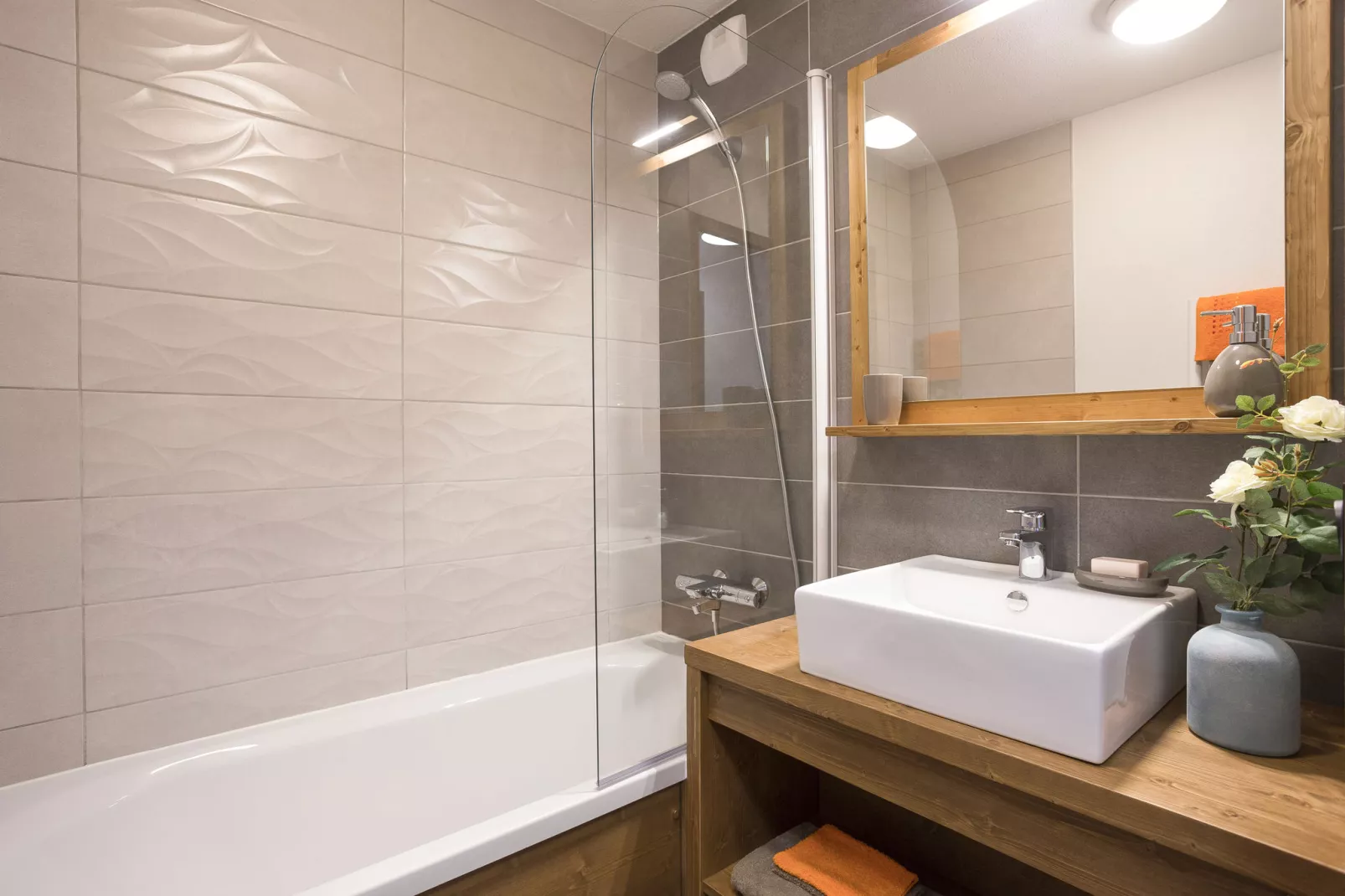 Résidence Les Chalets des Cimes-Bathroom