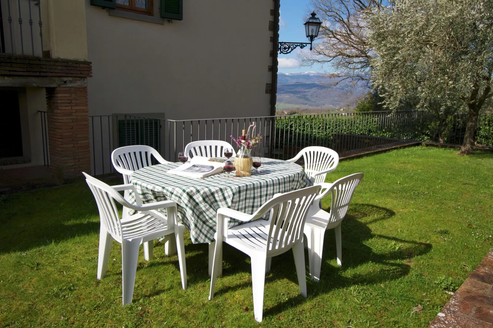 La Quercia-Terrace balcony