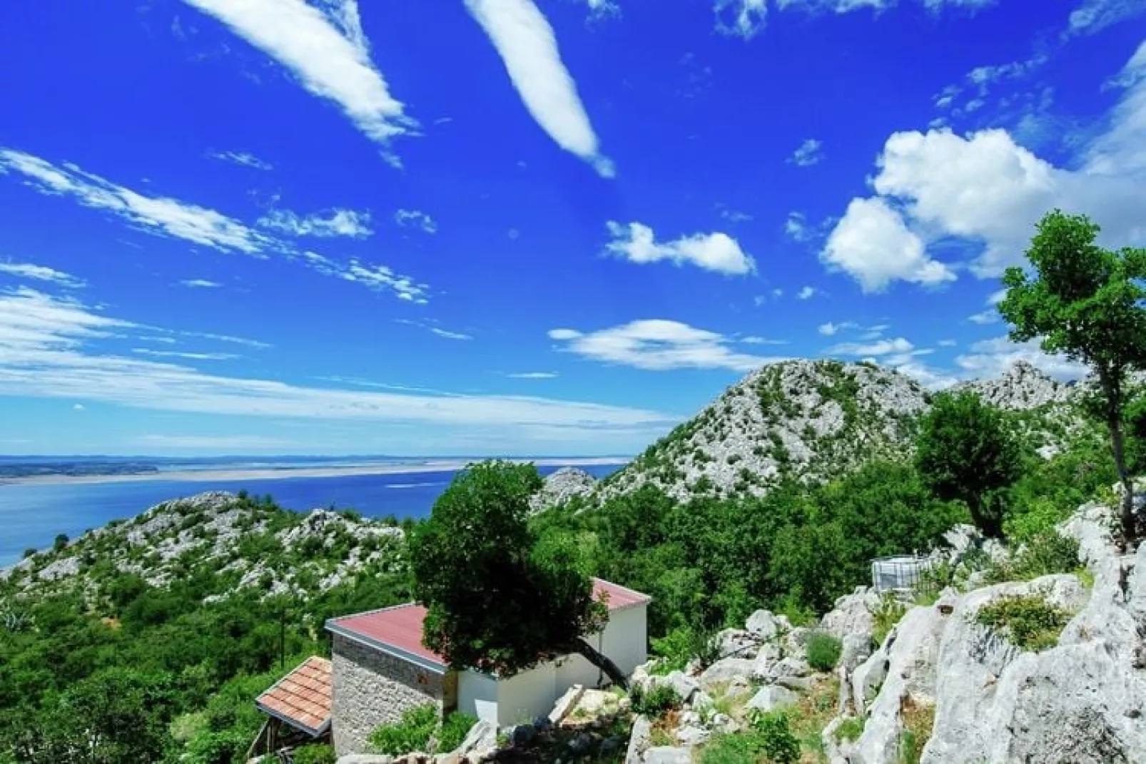 Stone house Dobroselo-Areas summer 1km