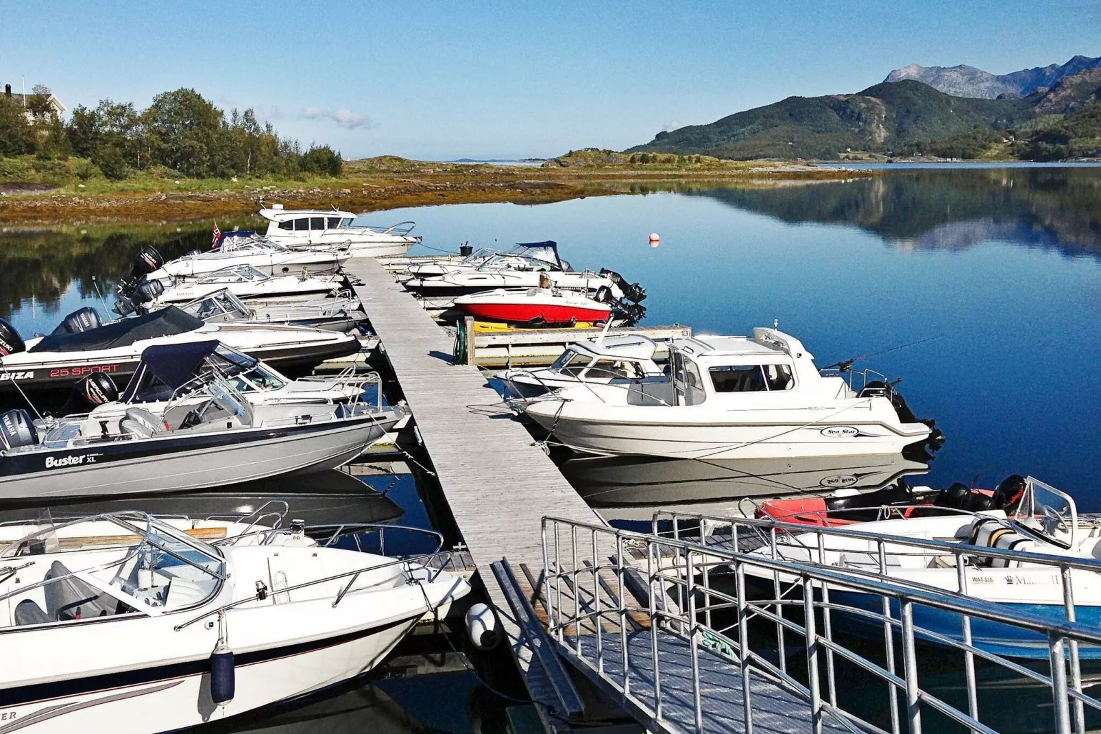 HUS 67509-Water view