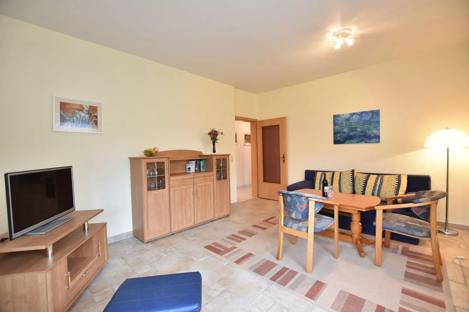 Ferienwohnung Julia strandnah in Rerik-Living room