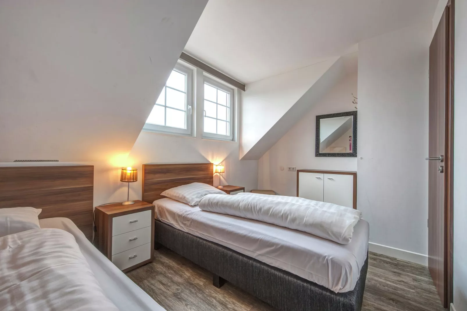 Eifelpark Kronenburger See 8-Schlafzimmer