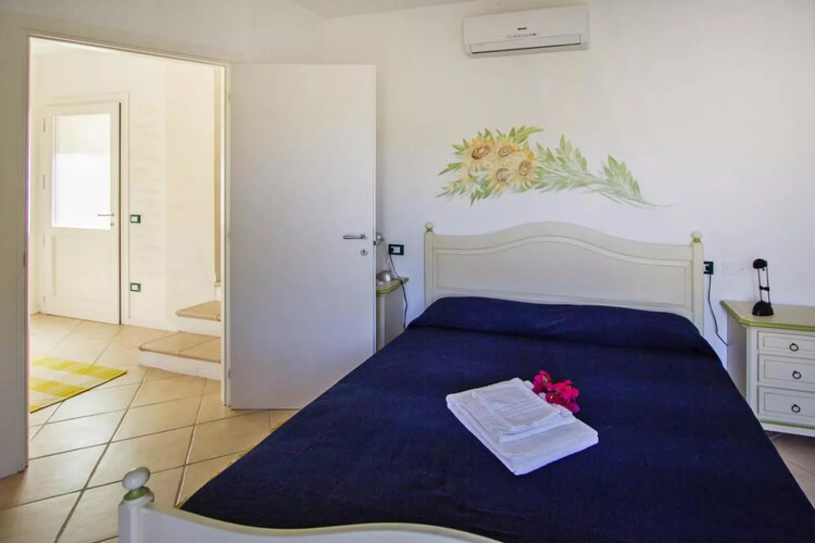 Holiday residence Ea Bianca, Baja Sardinia-Quadri 8