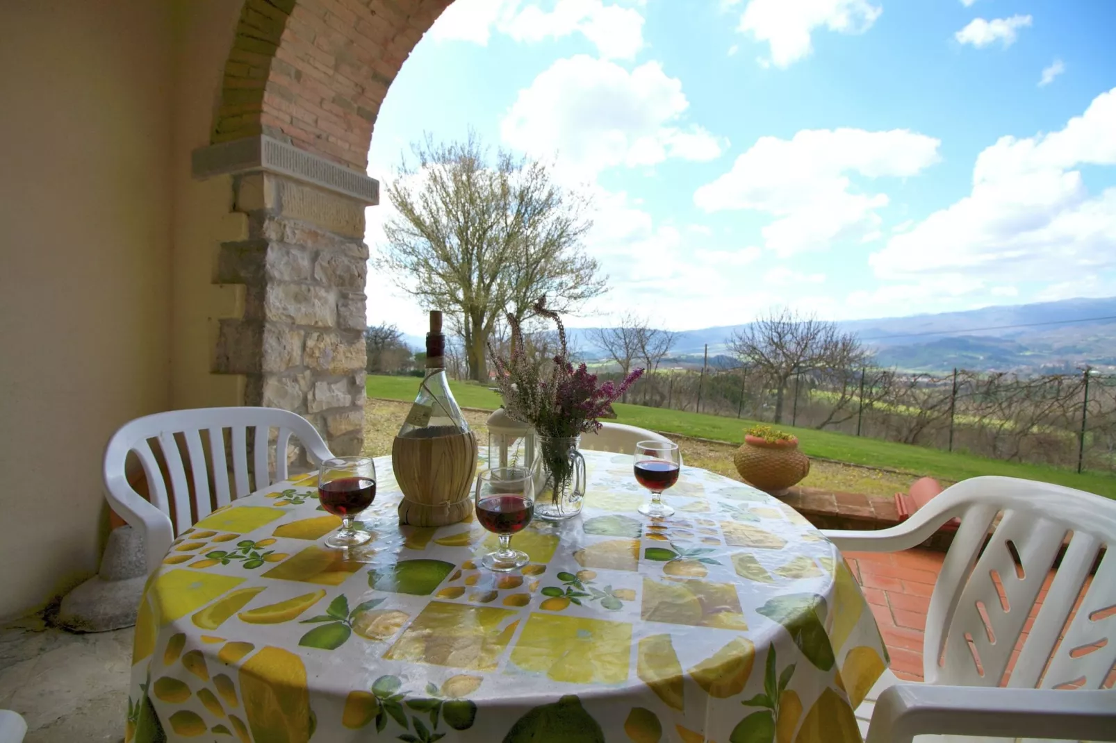 L'Olivo-Terrace balcony