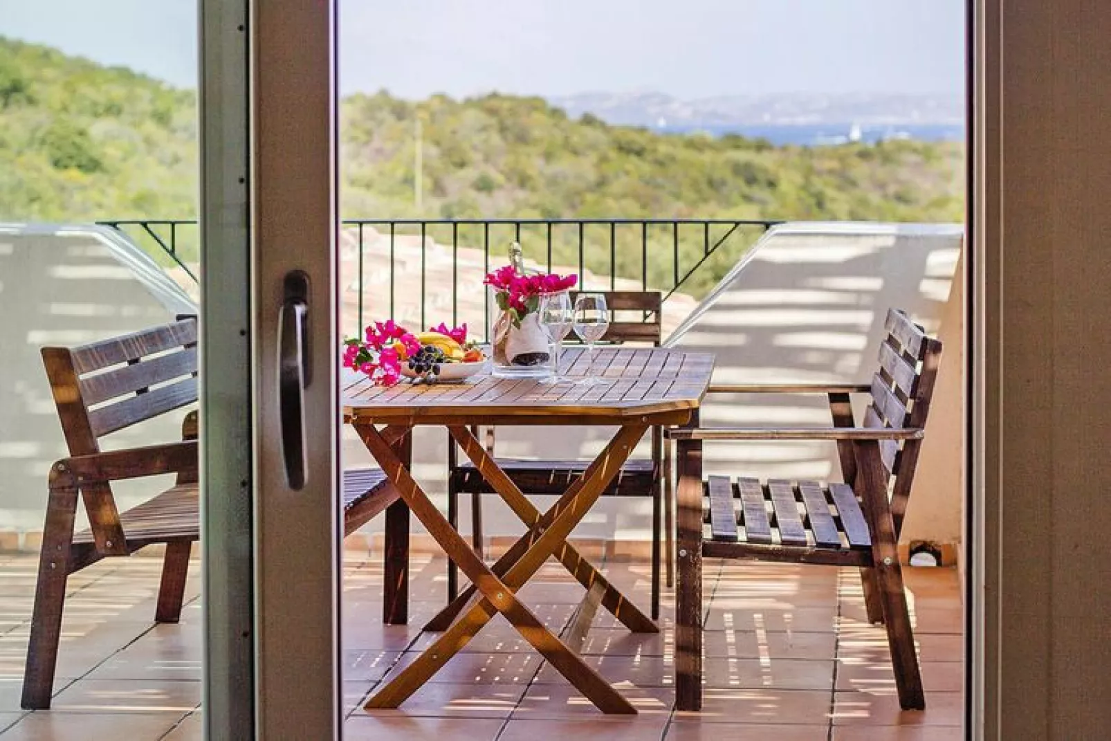 Holiday residence Ea Bianca, Baja Sardinia-Quadri 8-Terrace