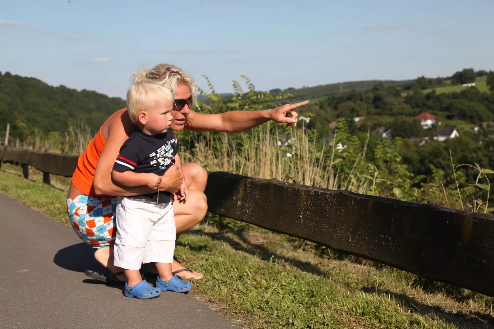 Eifelpark Kronenburger See 8-Gebiete Sommer 1 km
