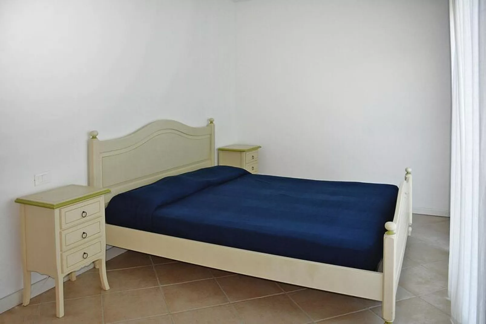 Holiday residence Ea Bianca, Baja Sardinia-Quadri 8-Bedroom